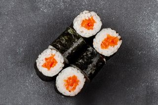 Hosomaki łosoś marynowany gravlax  8 szt.
