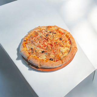 Pizza Al Tonno