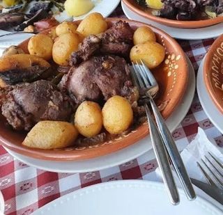 Bochecha de Porco no Forno