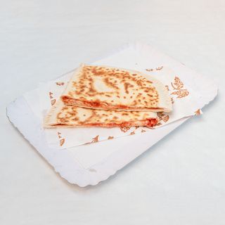 Crescione pomodoro e mozzarella