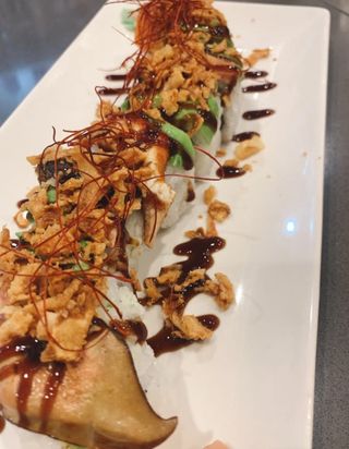 Rainbow Uramaki (8 Uts.)