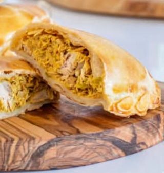 Empanada De Pollo (1 Ud.)