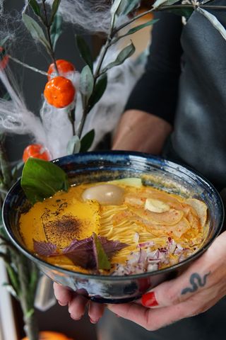 LIMITOWANY ART RAMEN