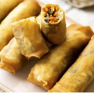  Chicken Spring Rolls (pair)