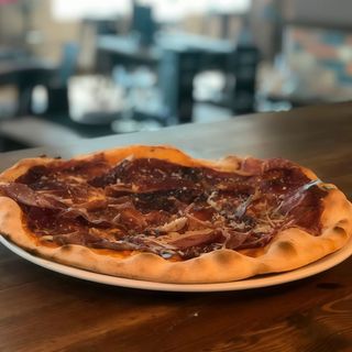 Pizza Atenas (Mediana)