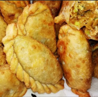 Empanadas De Pollo 1 Ud.