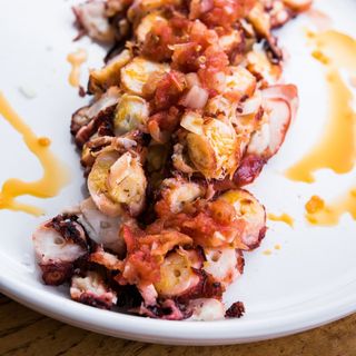Pulpo A La Parrilla