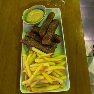 Mici & chips