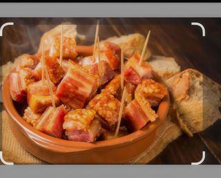 Tapa de torreznos (ración)