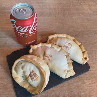 Pack Individual - 3 Empanadas y una Bebida