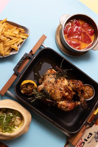 Pollo asado entero - pollo tomatero