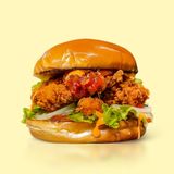 Sweet chilli chicken burger  (BM)