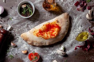 Pizza Calzone Clasico
