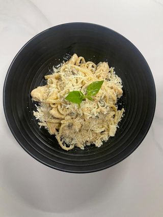 Pâtes Linguine Poulet Champignon a la Crème