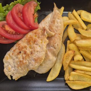 Pileći file sa žara