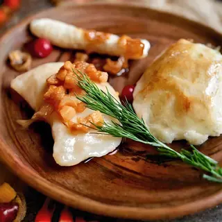 Вареники з картоплею та шкварками (200/25г)