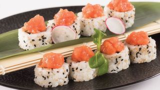 248. Uramaki tata roll