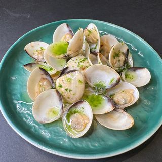 58. ALMEJA A LA PLANCHA