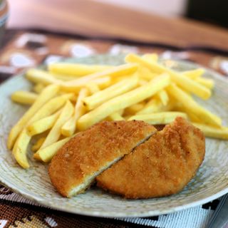 Șnițel de post cu cartofi pai