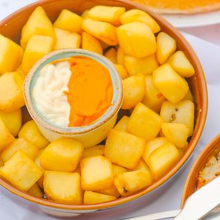 Tapa De Patatas Bravas