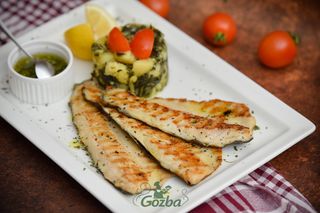 Dimljeni filet od pastrmke