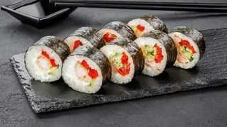 Рол Футомакі з креветкою в темпурі