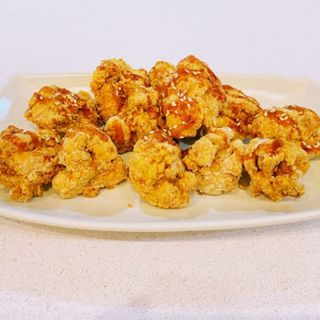 Karaage (9 Uds.)