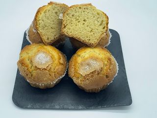 Magdalenas Caseras Con Un Toque De Limón