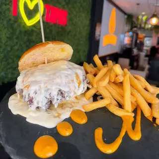 Cheesy Heaven Burger