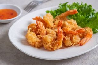 Golden fried prawns