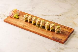 Uramaki De Spicy Yellowtail (8 Pzs.)