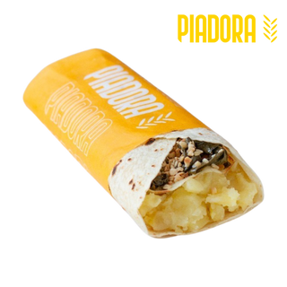 Patate bollite, provola alla piastra, melanzane grigliate e granella di nocciole