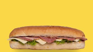 Topli sendvič sa pečenicom