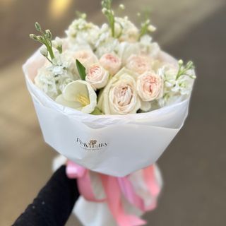 Ароматний букет квітів 