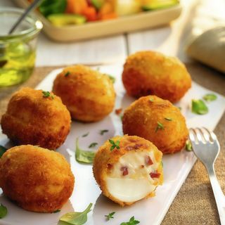 51. Croquetas De Pollo (8 Uds.)