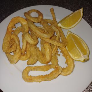 Ración De Calamares A La Andaluza