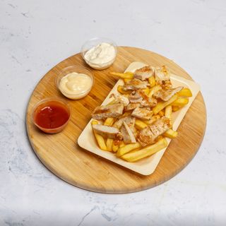 Veliki pomfrit s piletinom