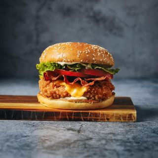 Crispy Chicken Club Burger