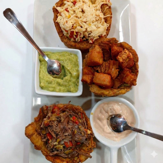 Canasta De Patacones Mixto