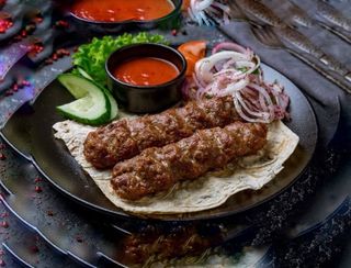 Люля-Кебаб з бастурмой 220/50 г