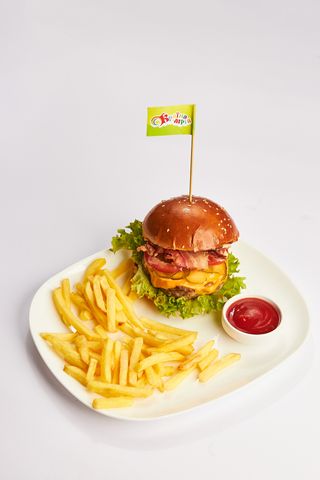 Мисливський бургер (290/100/30г)