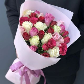 33 троянди мікс 