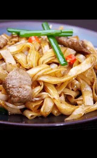 172b. Cinta de arroz  con ternera