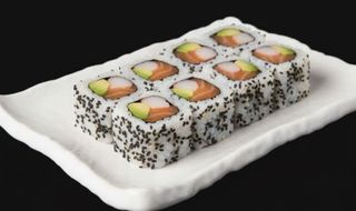 Uramaki De Salmón (8 Pzs.)