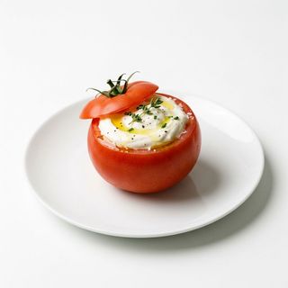 Домат с мус от сирена 330г