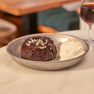 Bizcocho Templaito De Chocolate