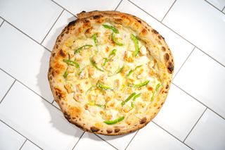 Pizza Chicken Alfredo Veggie