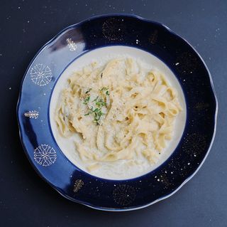 Суперсирна паста з креветками