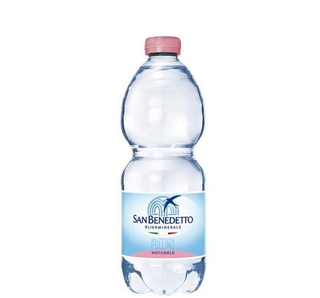 Acqua naturale