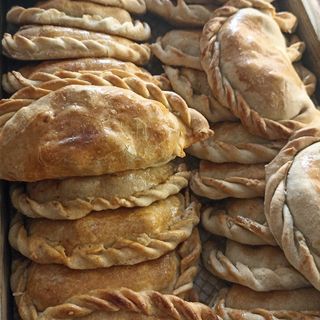 Empanada de seco de carne
